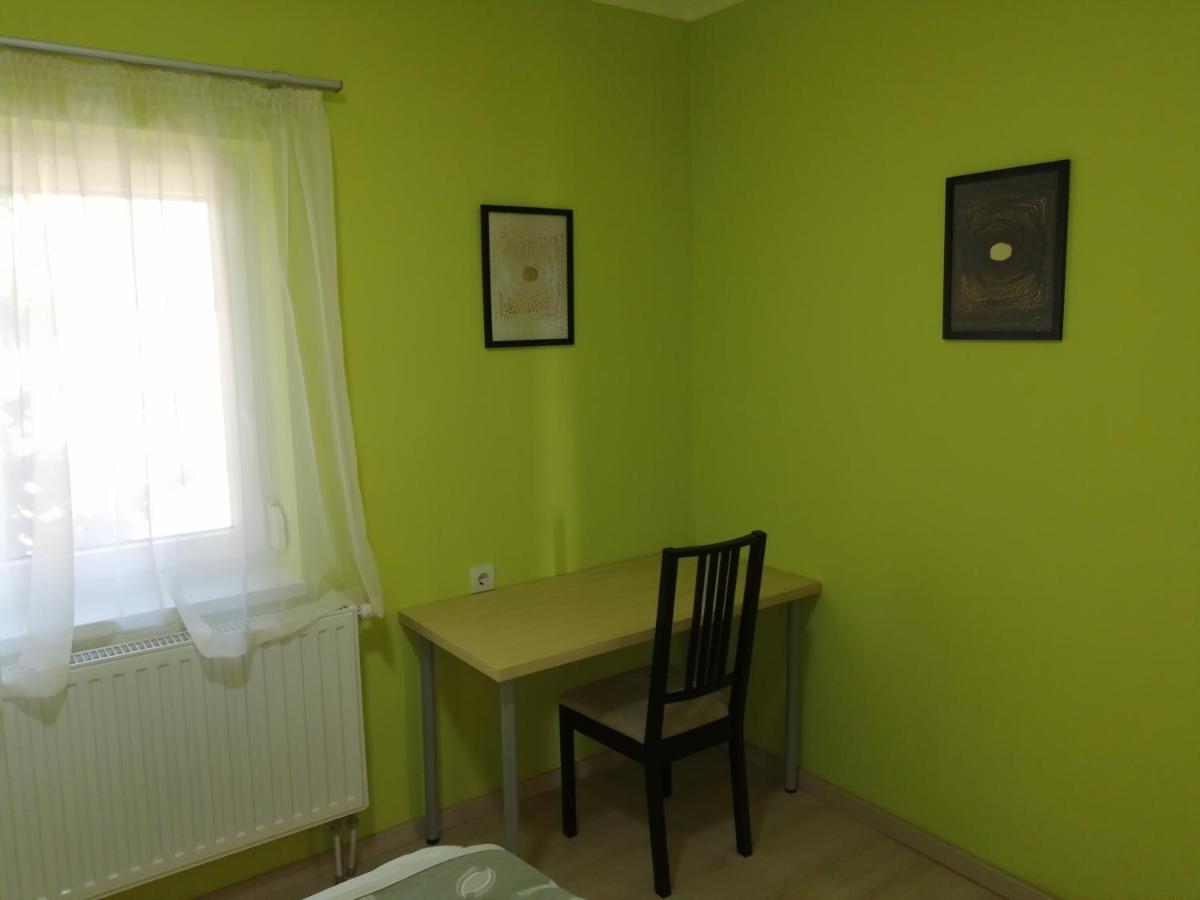Lux Apartman Balatonfured Luaran gambar