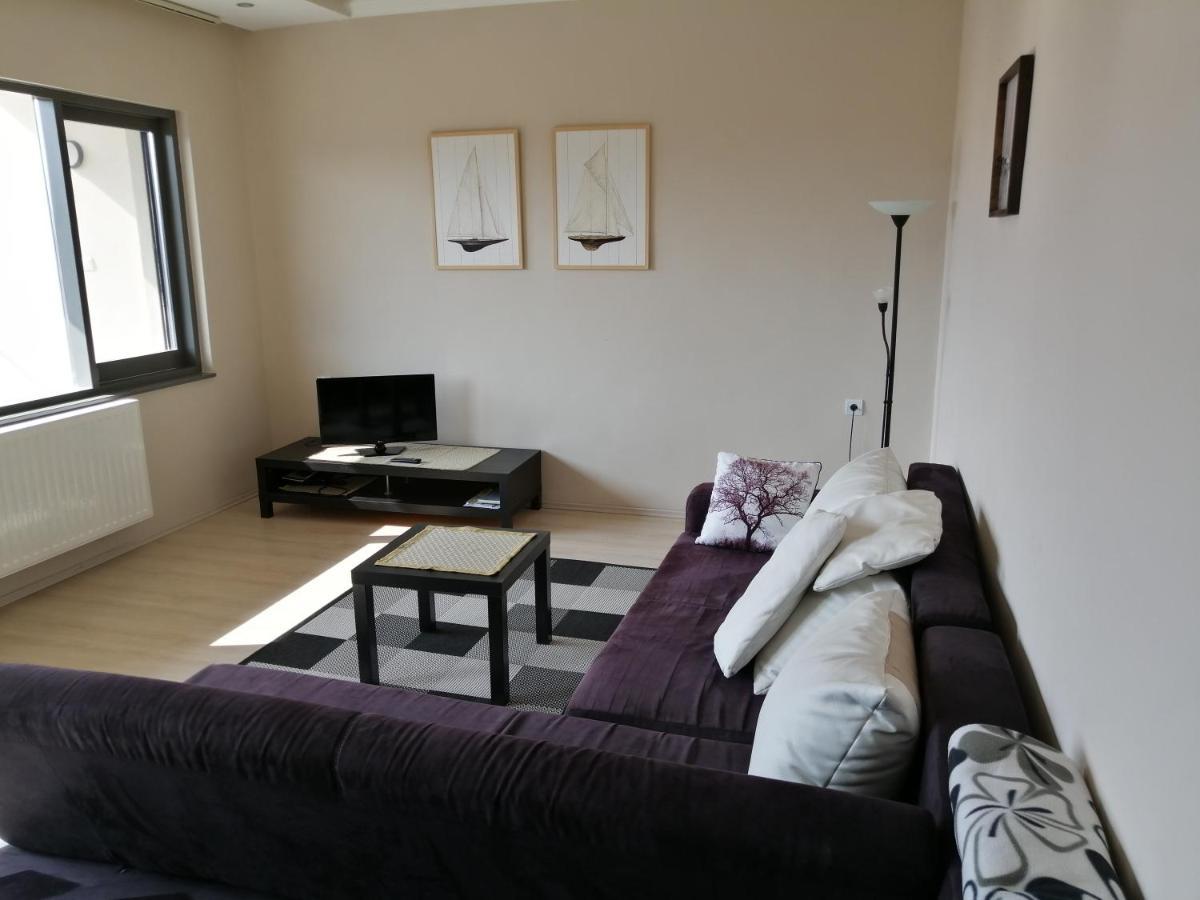 Lux Apartman Balatonfured Luaran gambar