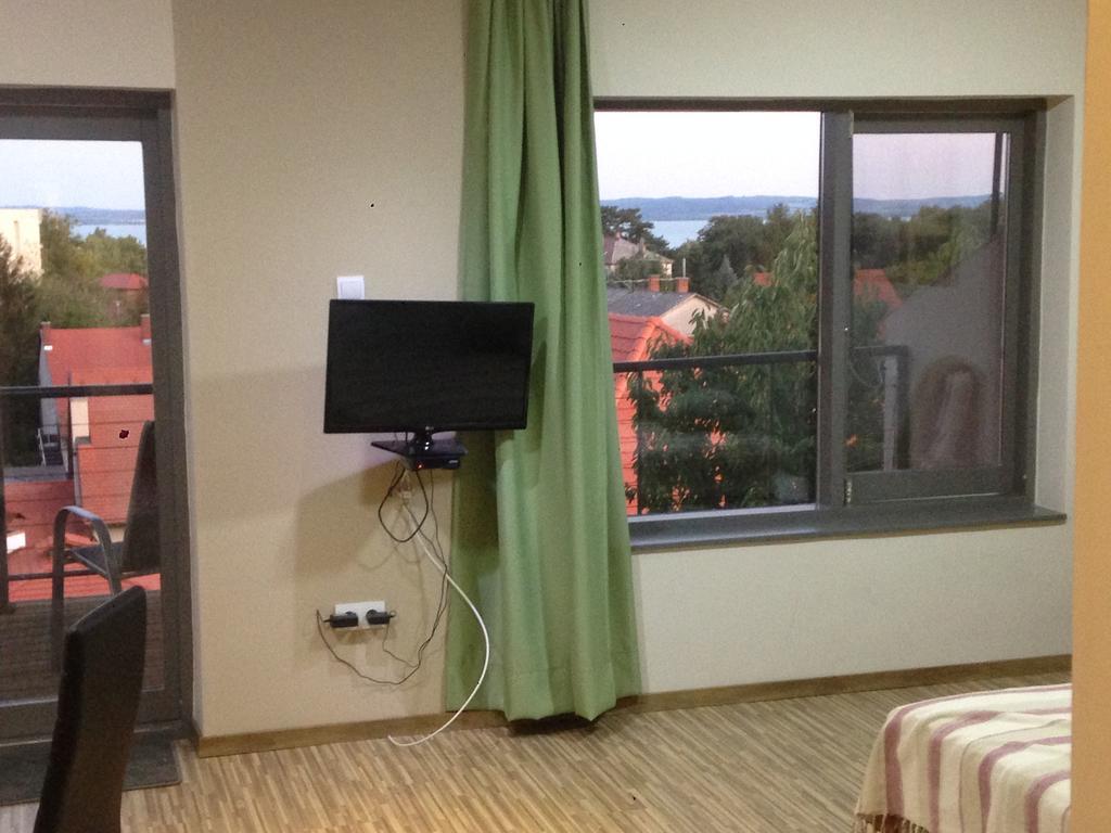 Lux Apartman Balatonfured Luaran gambar